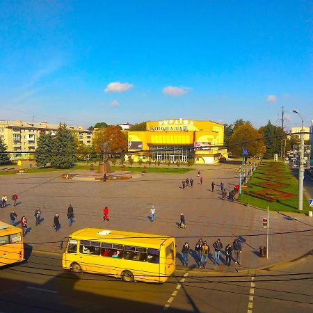 Rivne Hostel Exteriör bild